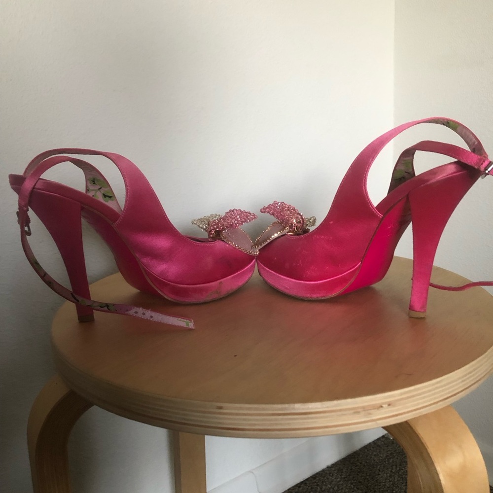Betsey Johnson Pink “Stevie” Pumps Sz 6 - Picture 4 of 9